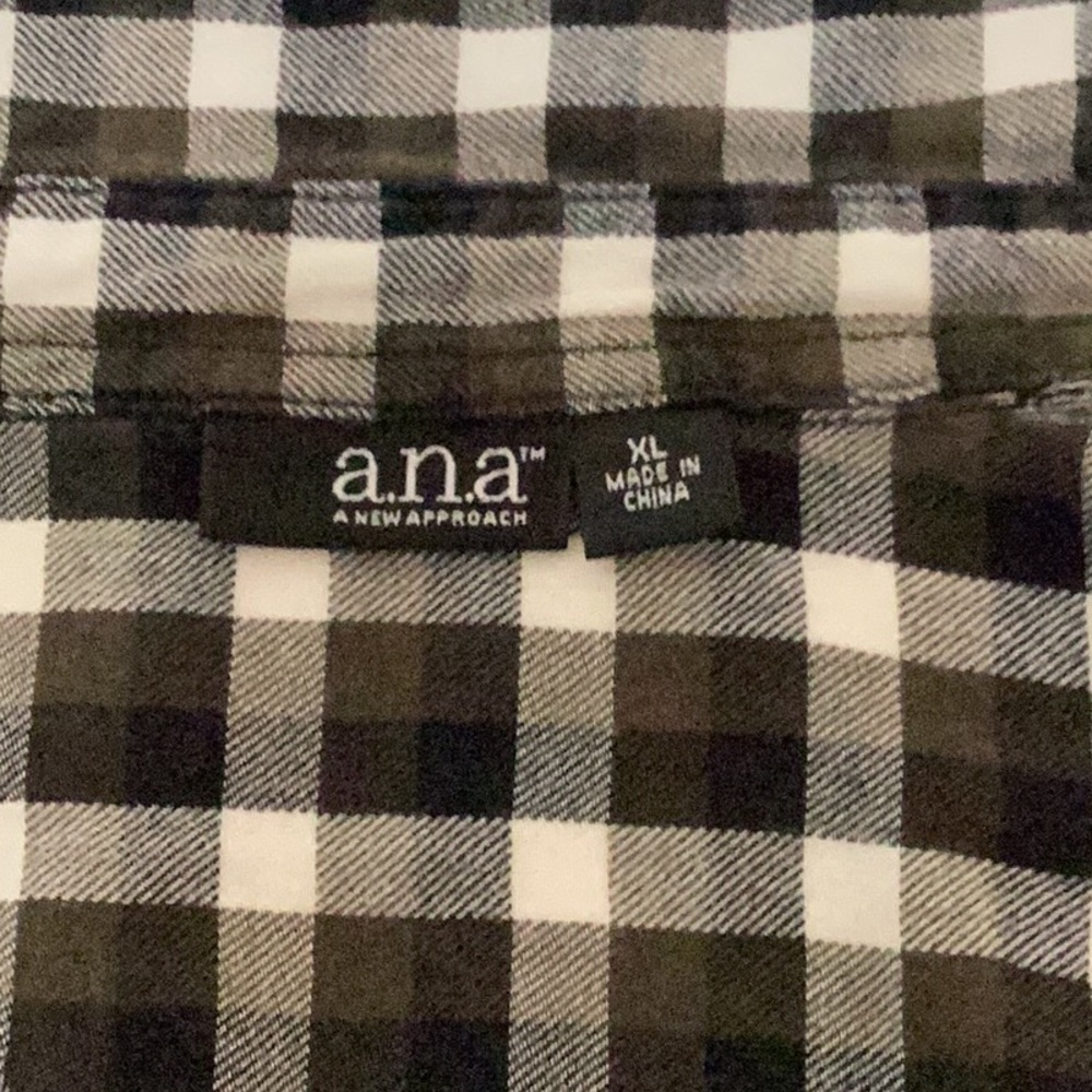 A.N.A. Shirt. R10 - Picture 3 of 5